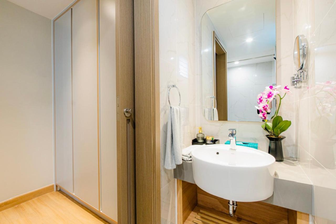 Zenity Luxury Apartment In District 1 Since 2024 Ho Chi Minh-byen Eksteriør bilde